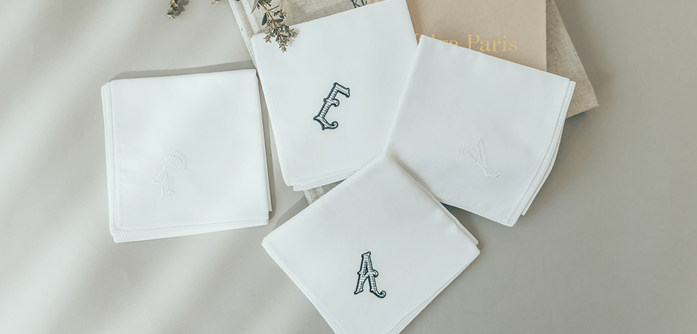 イニシャルハンカチのご購入はこちら